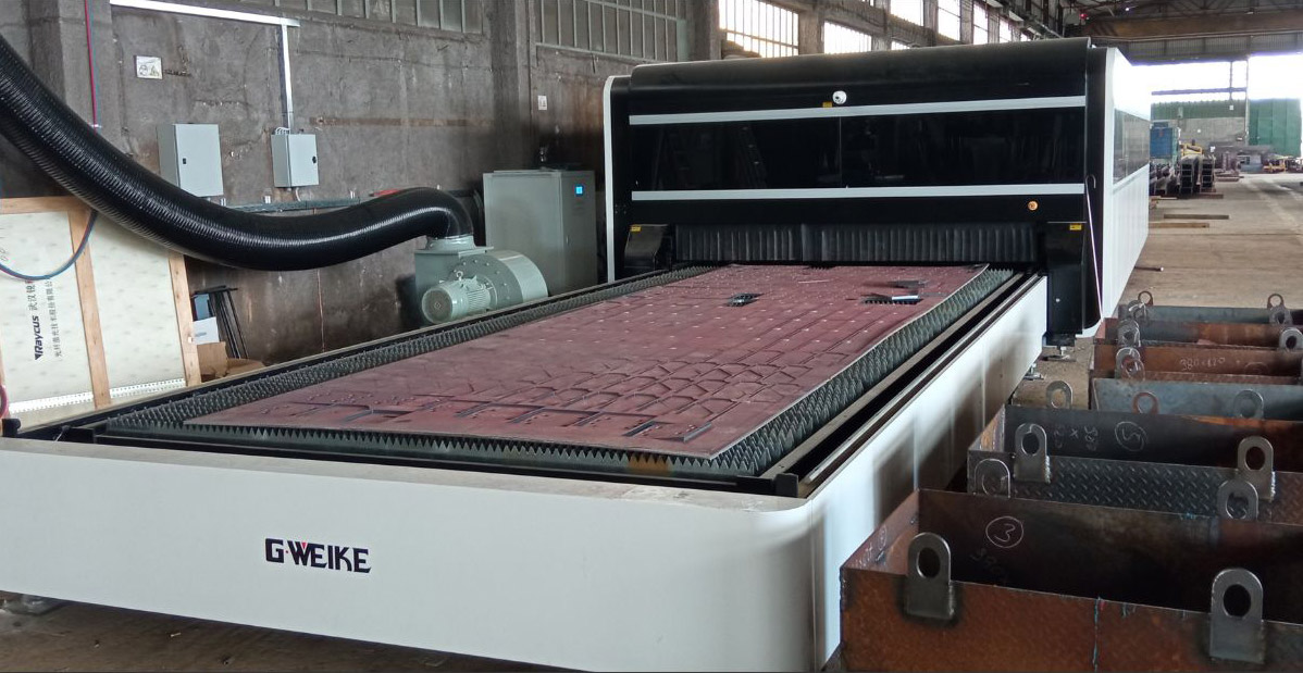 Our new laser cutting machine, the GWEIKE LF6025GH